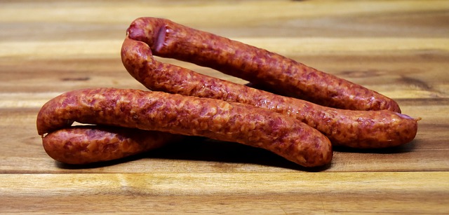 sausage-3065327_640.jpg